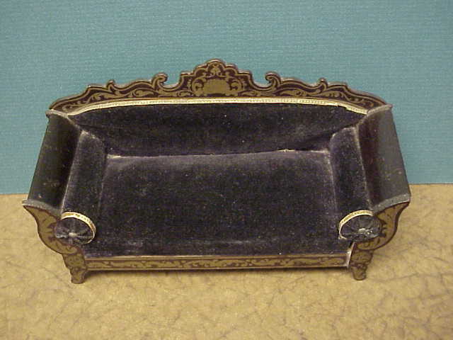Antique best sale dollhouse miniatures